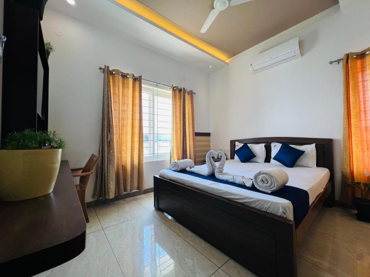 Raja Residency Hotel Alandurai Bagian luar foto